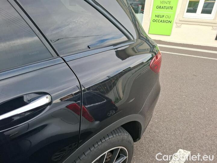 Mercedes  GLC 2.0  300 DE AMG LINE 4MATIC #50