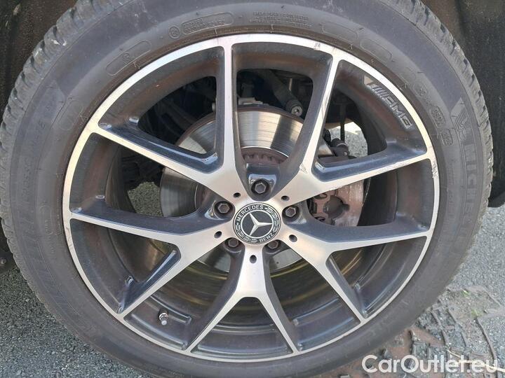 Mercedes  GLC 2.0  300 DE AMG LINE 4MATIC #19