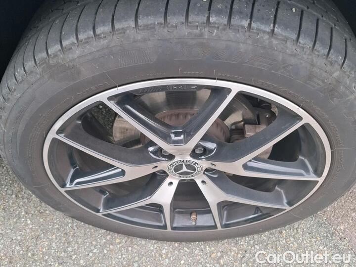 Mercedes  GLC 2.0  300 DE AMG LINE 4MATIC #27