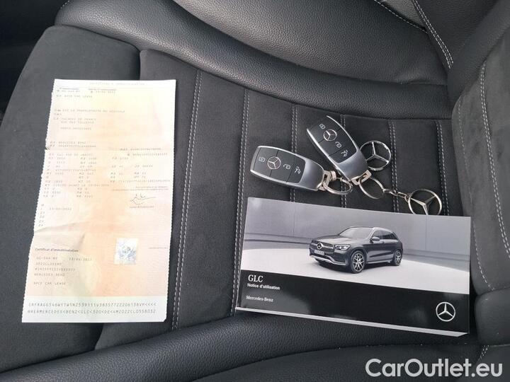 Mercedes  GLC 2.0  300 DE AMG LINE 4MATIC #6