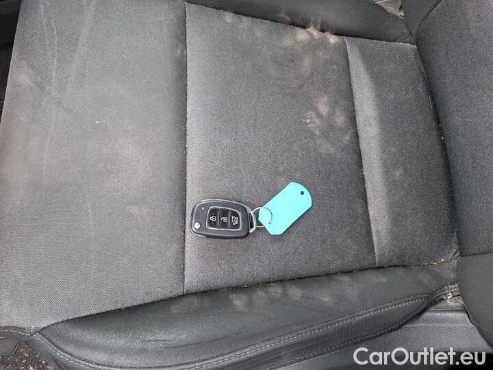 Hyundai  Tucson 1.6 CRDI 115 HYBRID 48V BUSINESS #54