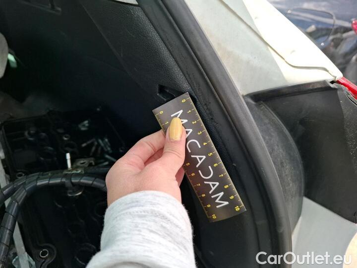 Hyundai  Tucson 1.6 CRDI 115 HYBRID 48V BUSINESS #74