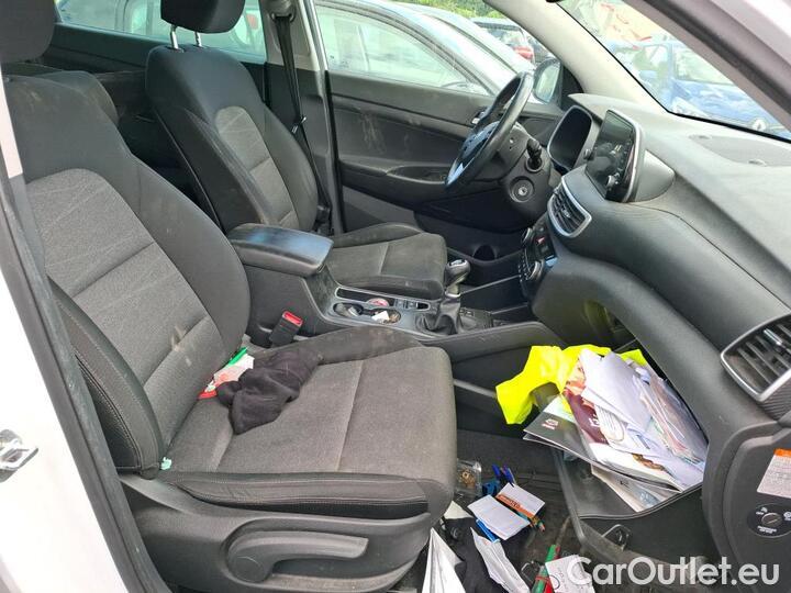 Hyundai  Tucson 1.6 CRDI 115 HYBRID 48V BUSINESS #9