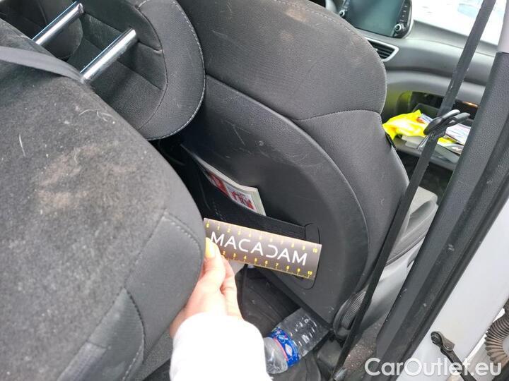 Hyundai  Tucson 1.6 CRDI 115 HYBRID 48V BUSINESS #28