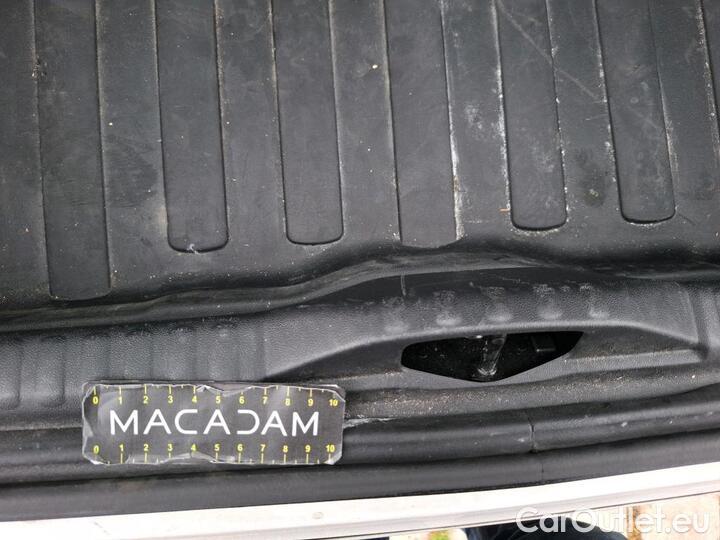 Citroen  C3 BLUEHDI 100 S&S BVM6 FEEL BUSINESS R #17