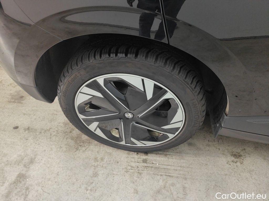 MG  4 MG  6 kWh Luxury 5d #23