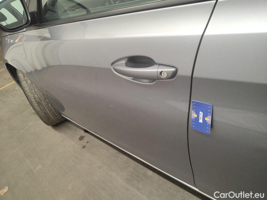 Peugeot  308 Peugeot  SW 1.2 PureTech 110 S&S Active Pack 5d #39