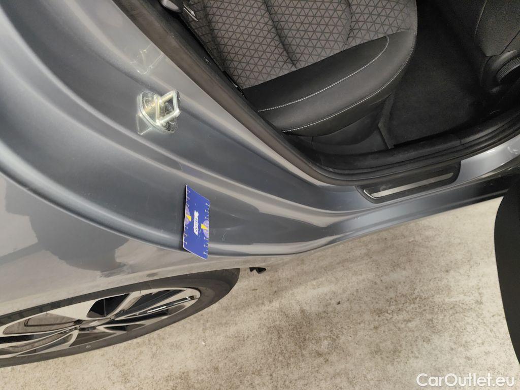 KIA  Cee'd KIA  Sportswagon Business Line 1.6 GDi PHEV DCT 5d #23