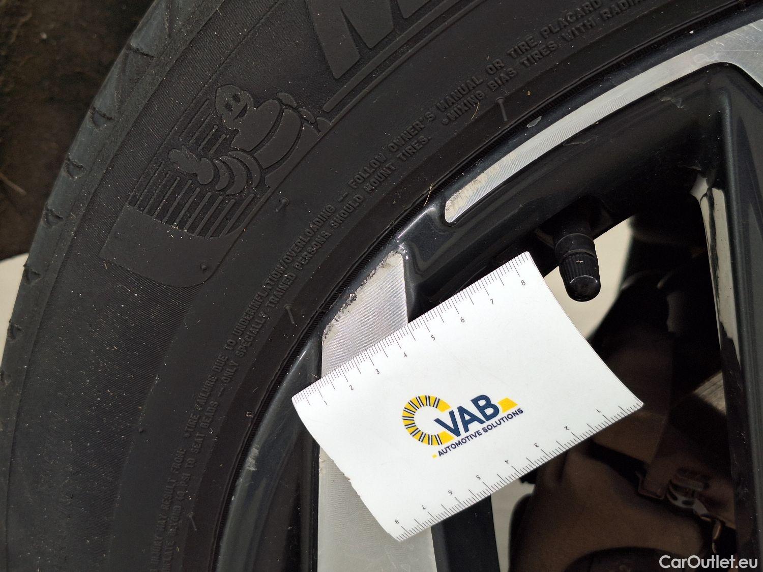 Hyundai  Tucson Hyundai,  '20 PHEV, Hyundai  1.6 T-GDi Plug-in Hybrid 4x4 Shine  #3