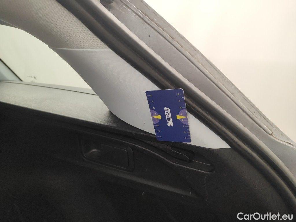 Peugeot  308 Peugeot  SW 1.2 PureTech 110 S&S Active Pack 5d #63