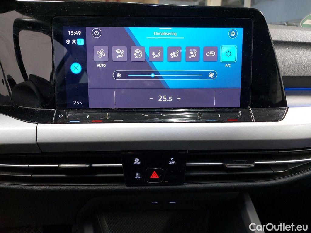 Volkswagen  Golf  Volkswagen Variant VIII 2.0 TDI 85kW DSG Life 5d #36