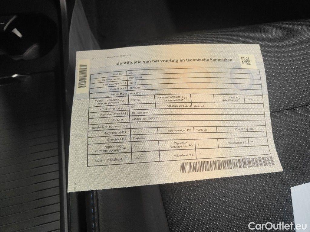 MG  4 MG  6 kWh Luxury 5d #11