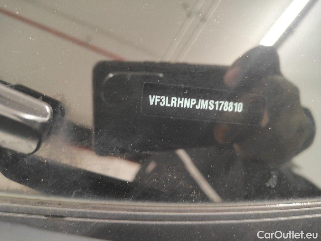 Peugeot  308 Peugeot  SW 1.2 PureTech 110 S&S Active Pack 5d #18