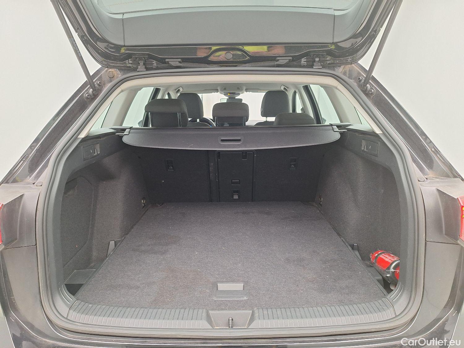 Volkswagen  Golf  VW, VIII Var '20, Volkswagen Variant VIII 1.0 eTSI 81kW DSG Lif #7