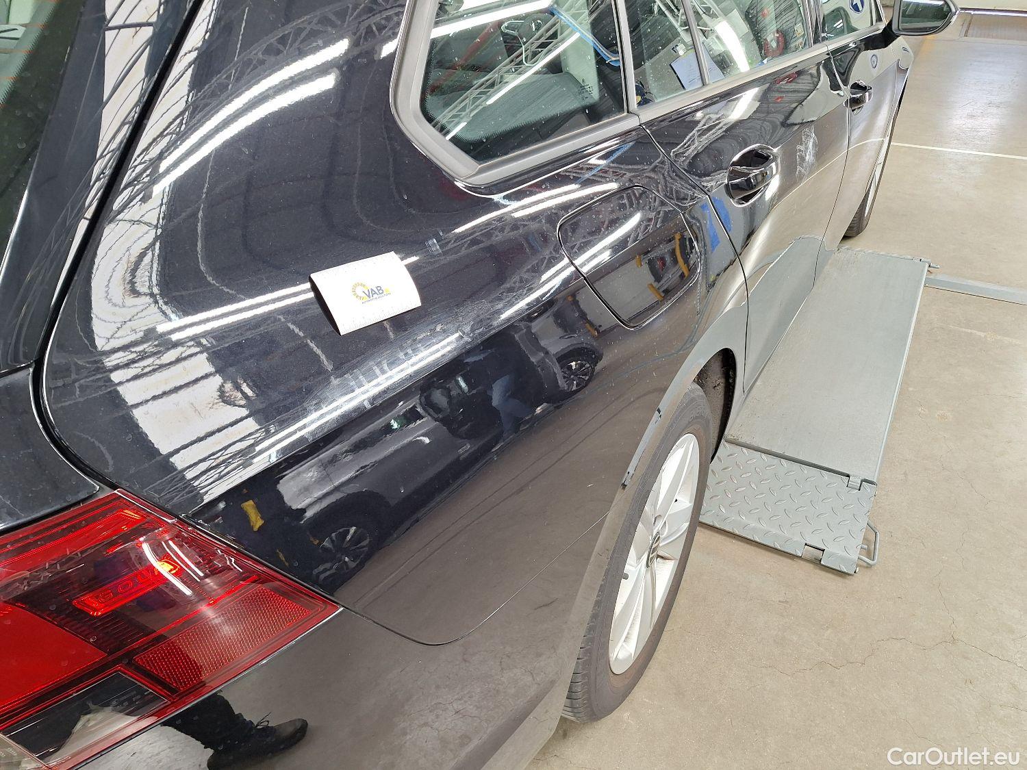 Volkswagen  Golf  VW, VIII Var '20, Volkswagen Variant VIII 1.0 eTSI 81kW DSG Lif #23