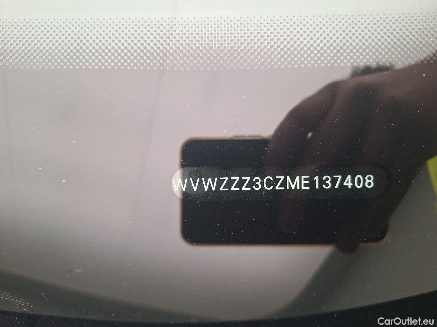 Volkswagen  Passat VW,  Variant FL'19, Volkswagen  Variant 2.0 TDI SCR 110kW DSG7 E #13