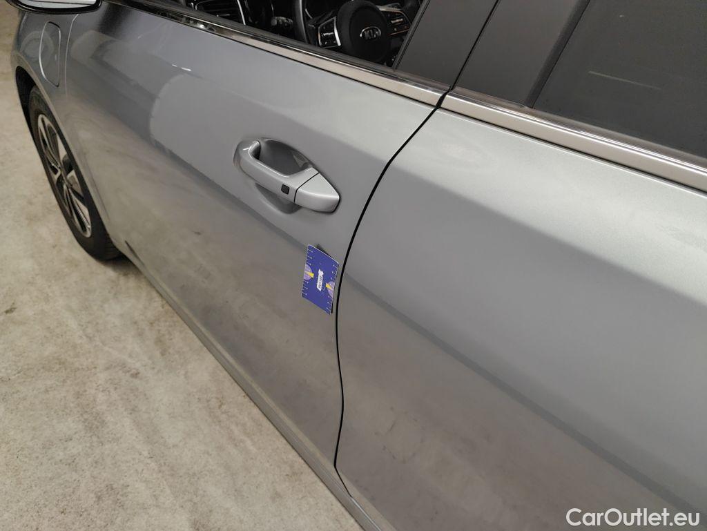 KIA  Cee'd KIA  Sportswagon Business Line 1.6 GDi PHEV DCT 5d #30