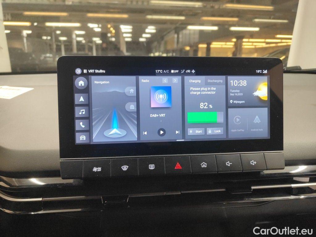 MG  4 MG  6 kWh Luxury 5d #13