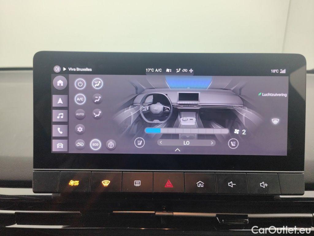 MG  4 MG  6 kWh Luxury 5d #26