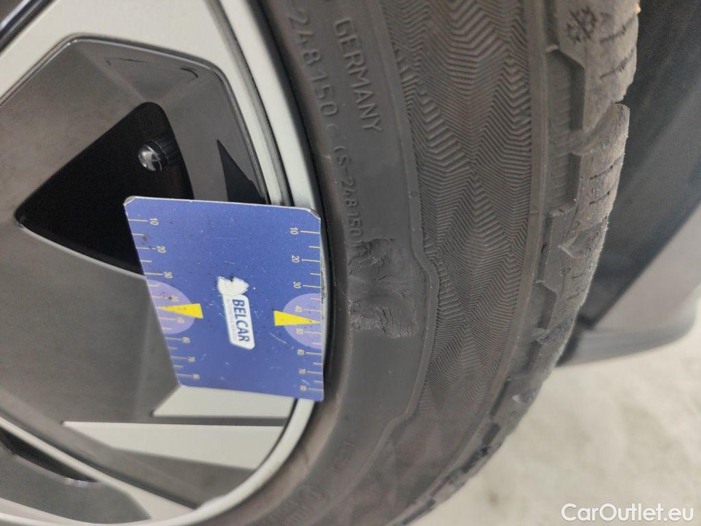 MG  4 MG  6 kWh Luxury 5d #51