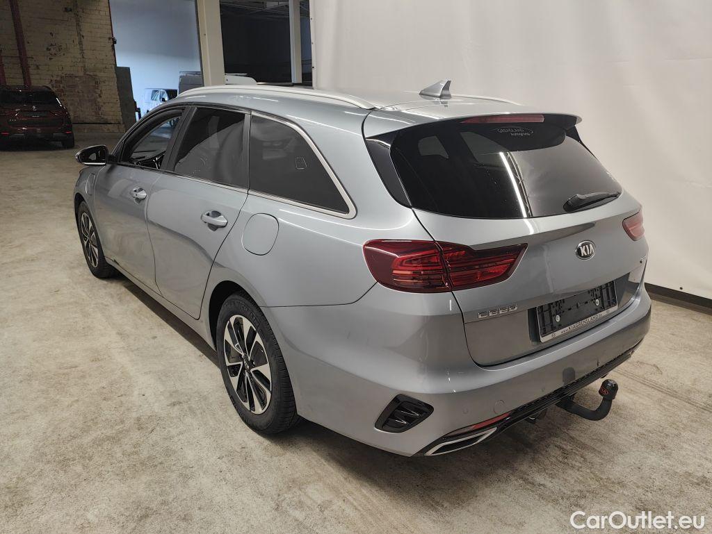 KIA  Cee'd KIA  Sportswagon Business Line 1.6 GDi PHEV DCT 5d #7