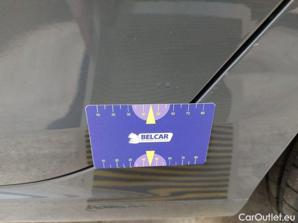 Volkswagen  Golf  Volkswagen Variant VIII 2.0 TDI 85kW DSG Life 5d #40