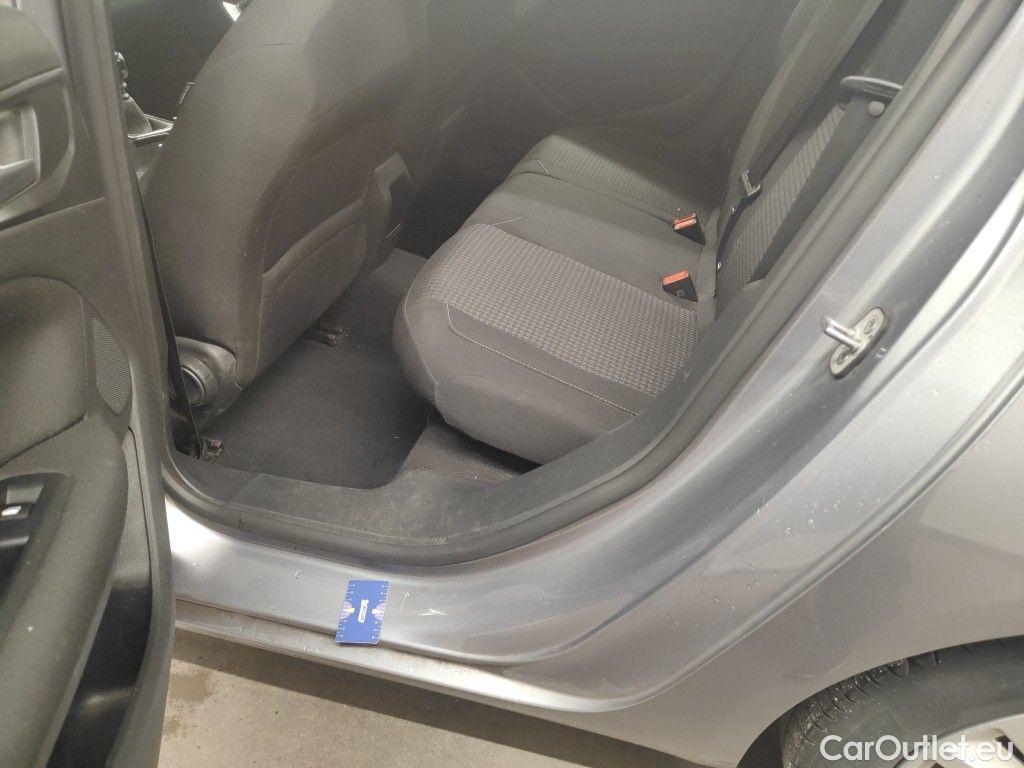 Peugeot  308 Peugeot  SW 1.2 PureTech 110 S&S Active Pack 5d #41