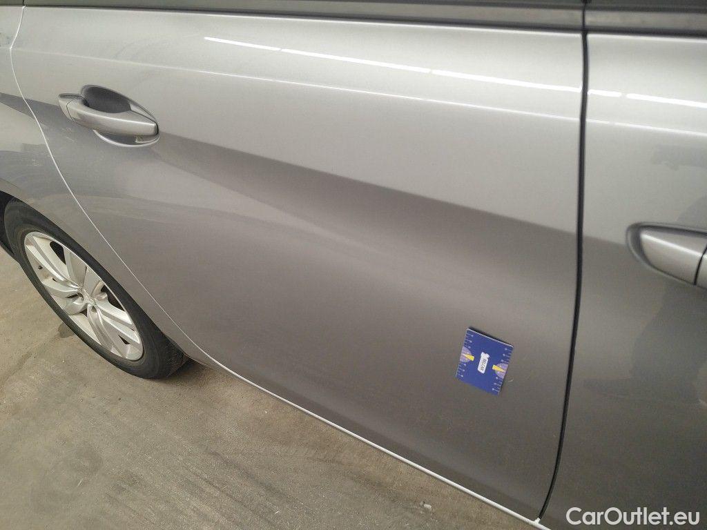 Peugeot  308 Peugeot  SW 1.2 PureTech 110 S&S Active Pack 5d #21