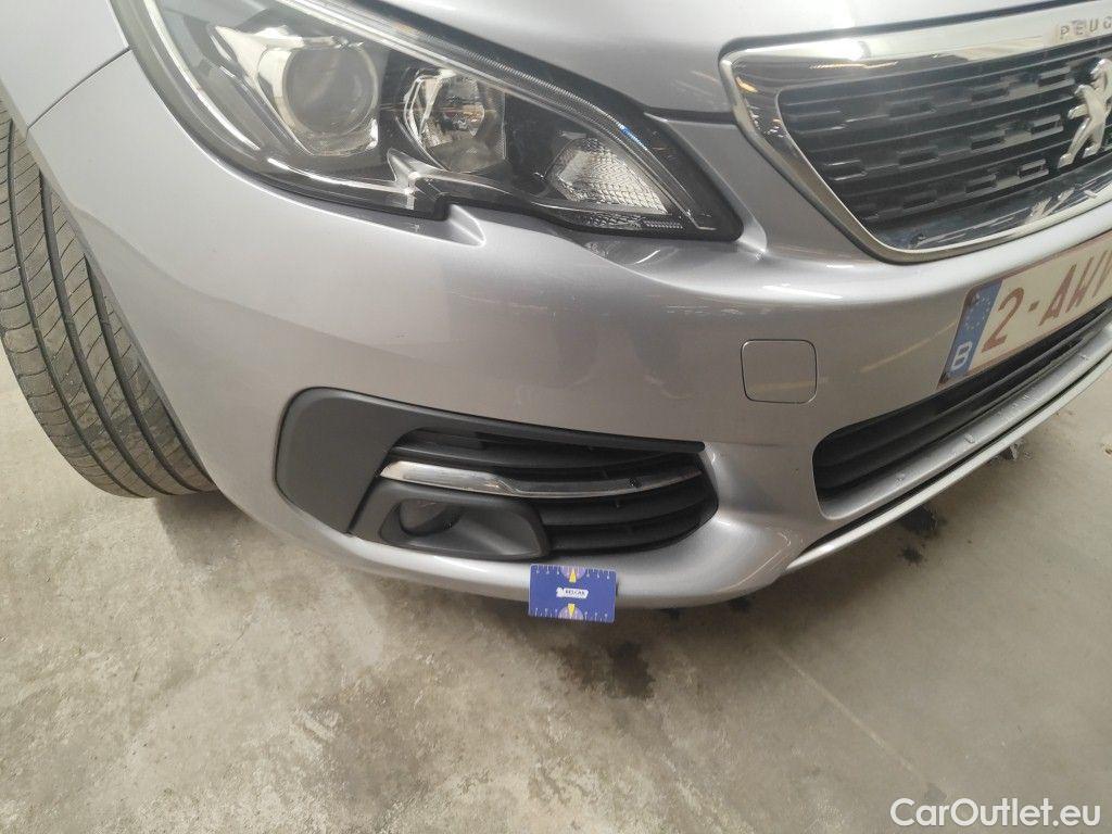 Peugeot  308 Peugeot  SW 1.2 PureTech 110 S&S Active Pack 5d #36