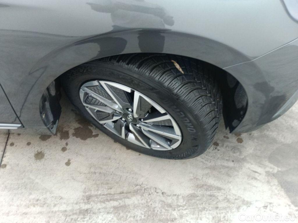 Hyundai   Ioniq Hyundai Electric Shine 5d #18