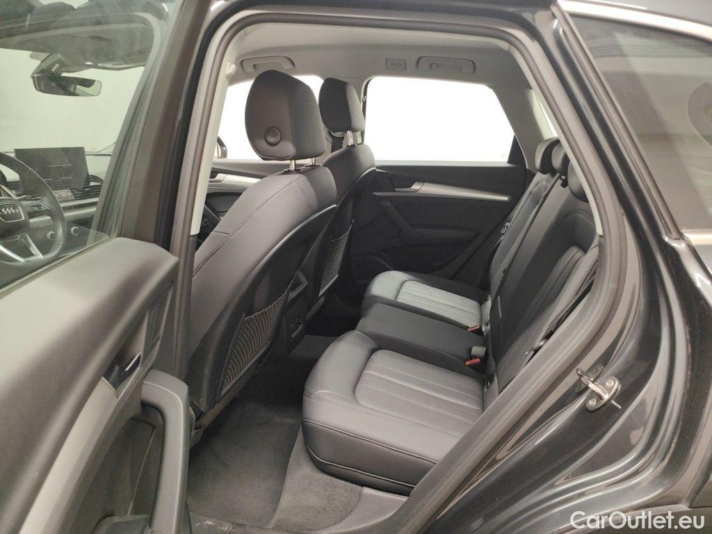 Audi  Q5 Audi  Business Ed. Attraction 35 TDI S tronic 5d #10