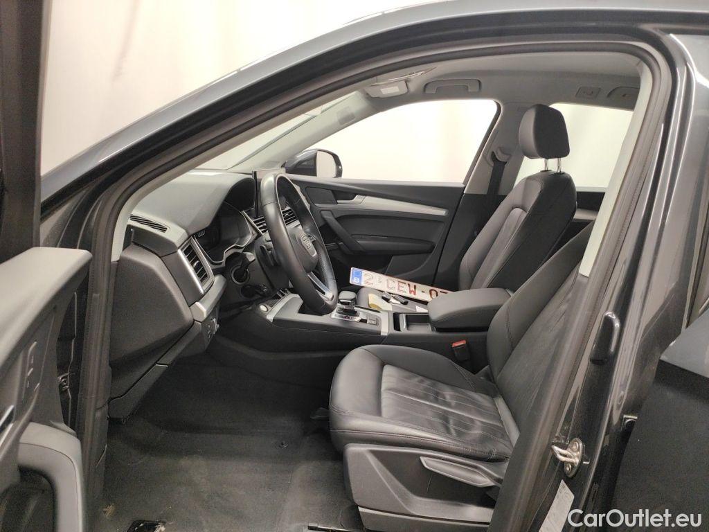 Audi  Q5 Audi  Business Ed. Attraction 35 TDI S tronic 5d #3