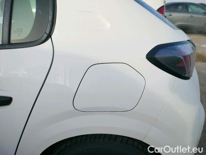 Peugeot  208 1.5 BLUEHDI 100 S&S PREMIUM #39
