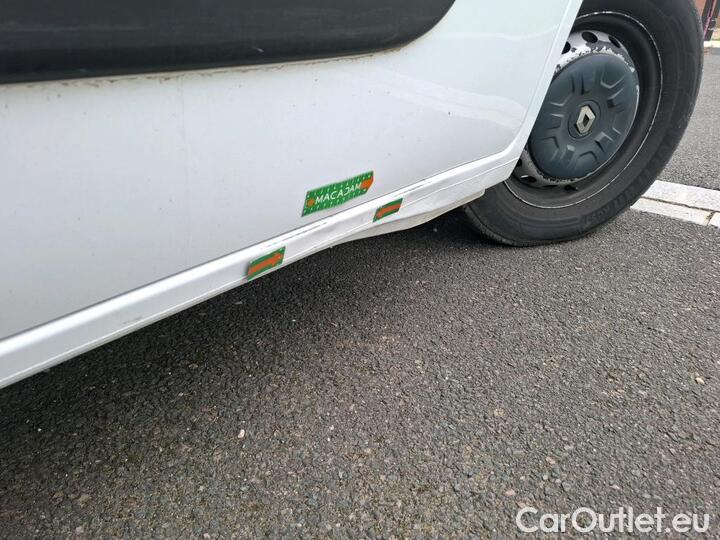 Renault  Master DC GCF TRAC F3500 L2 ENERGY DCI 145 E6 #52