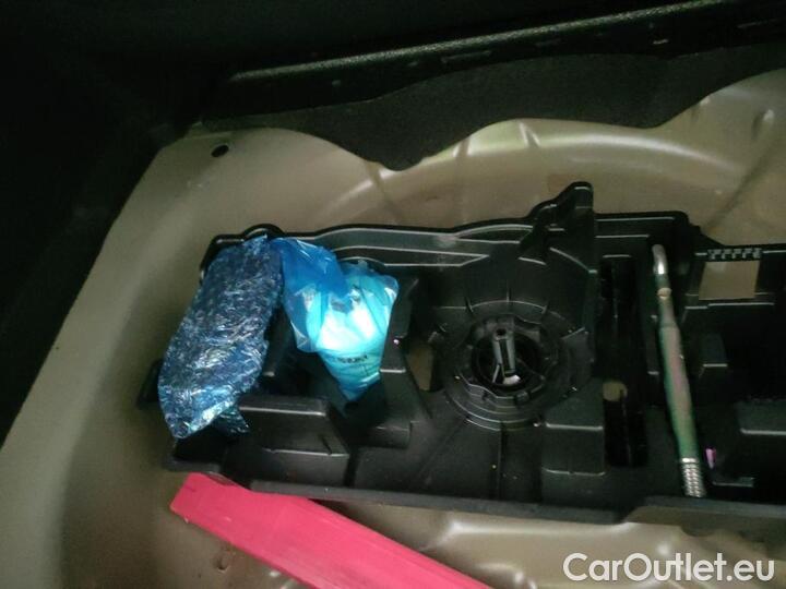 Citroen  C4 1.5 BLUEHDI 110 S&S FEEL #12