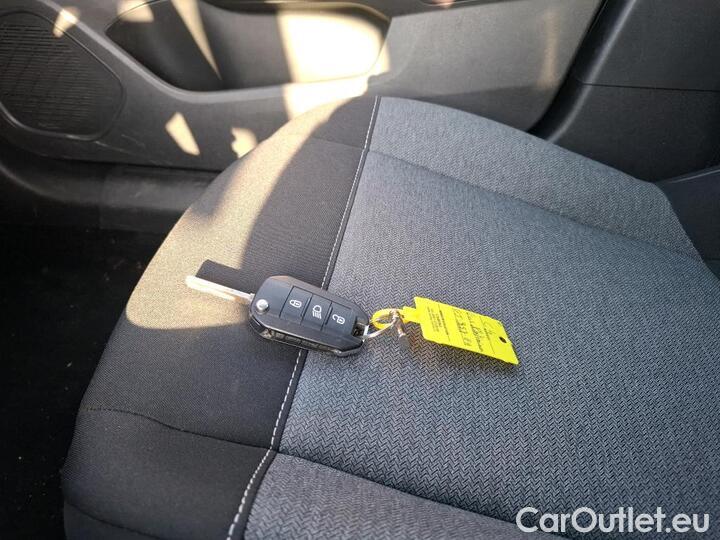 Citroen  C4 1.5 BLUEHDI 110 S&S FEEL #19