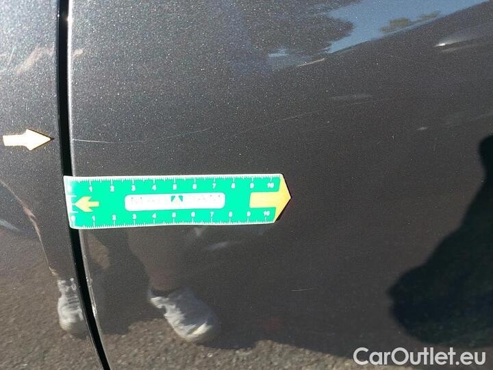 Dacia  Sandero 1.0 TCE 90 EXPRESSION 5 SPEED #34