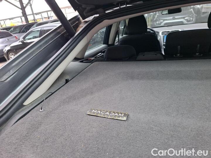 Ford  Mondeo 2.0 ECOBLUE 150PS TITANIUM #31