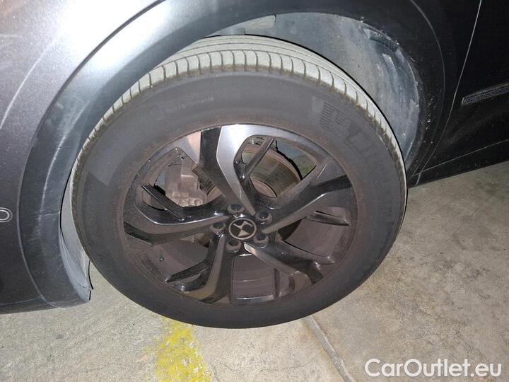 DS  DS7 1.6 PURETECH 180 GRAND CHIC AUTO #18