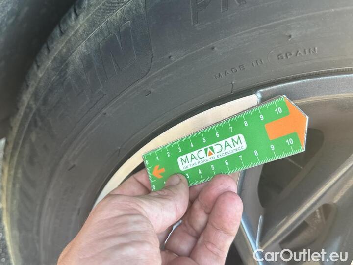 Hyundai  Tucson 1.6 CRDI 136 DCT-7 HYBRID 48V CREATIVE #60