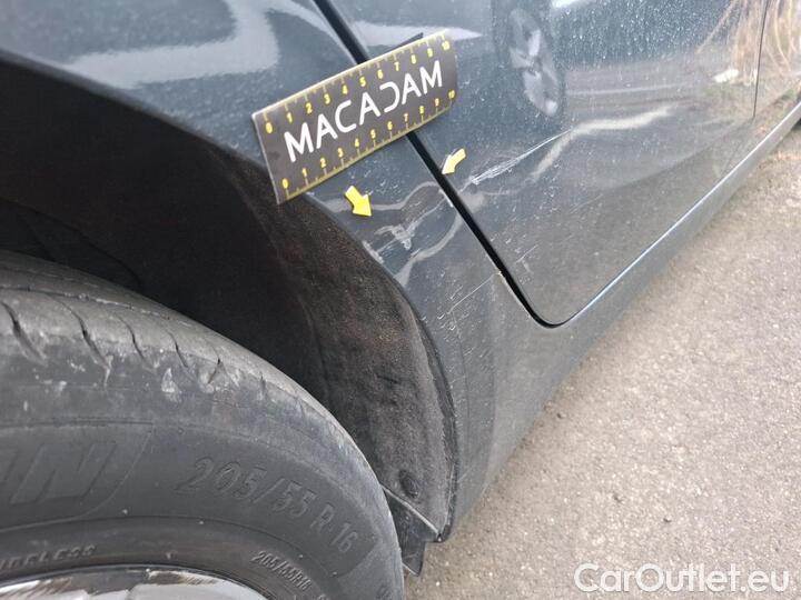 KIA  Cee'd 1.6 CRDI 136 ISG MHEV ACTIVE BUS DCT7 #15