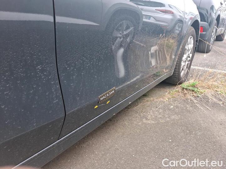 KIA  Cee'd 1.6 CRDI 136 ISG MHEV ACTIVE BUS DCT7 #21