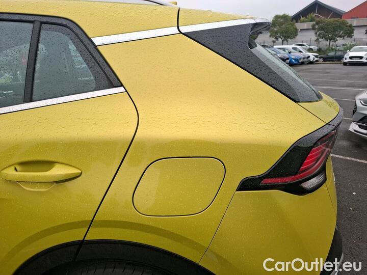 KIA  Sportage 1.6 T-GDI 230 HEV AUTO ACTIVE BUSIN #42