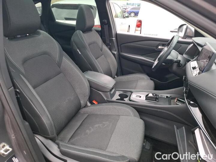 Nissan  Qashqai 1.5 EREV E-POWER 190 N-CONNECTA AUTO #9