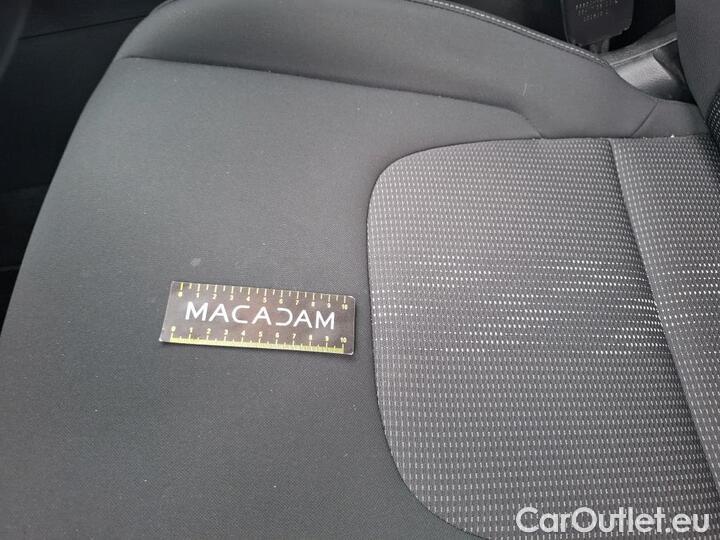 KIA  Sportage 1.6 T-GDI 230 HEV AUTO ACTIVE BUSIN #32