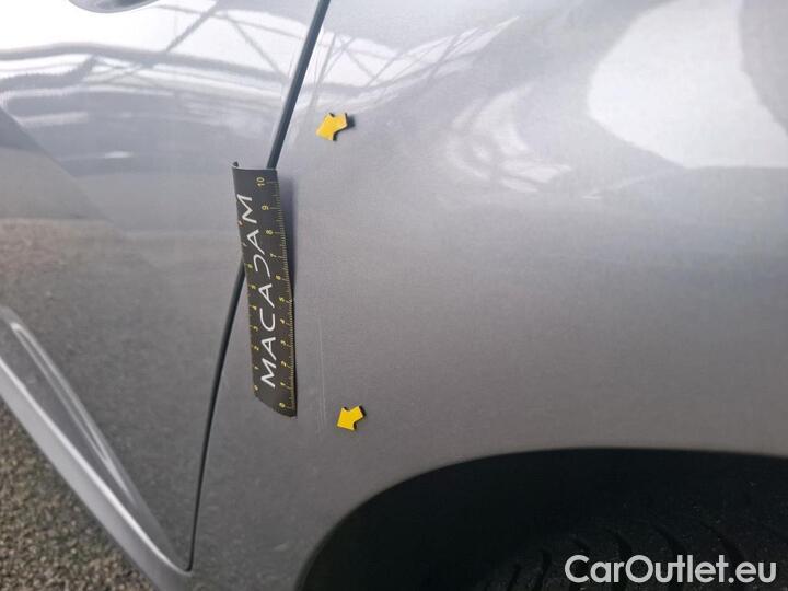 Peugeot  208 1.5 BLUEHDI 100 S&S ACTIVE BUS #39