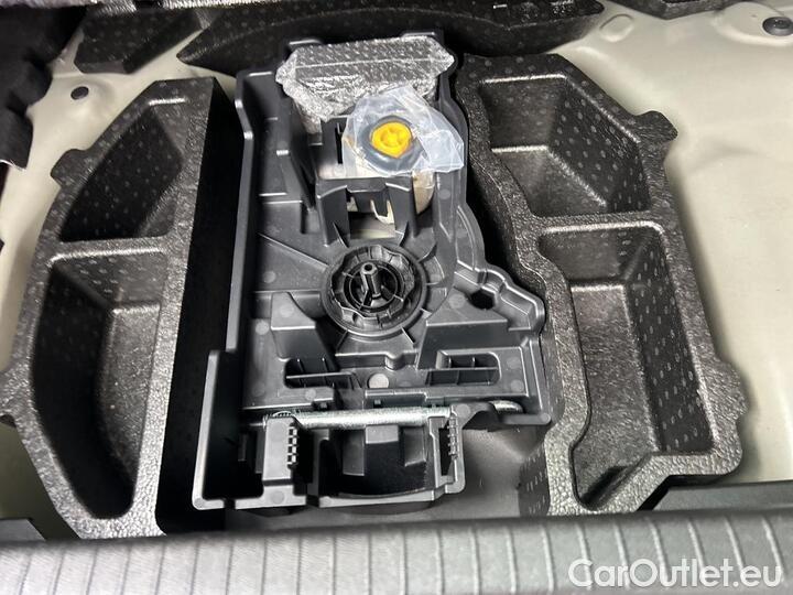 Peugeot  208 1.5 BLUEHDI 100 S&S ACTIVE BUS #12