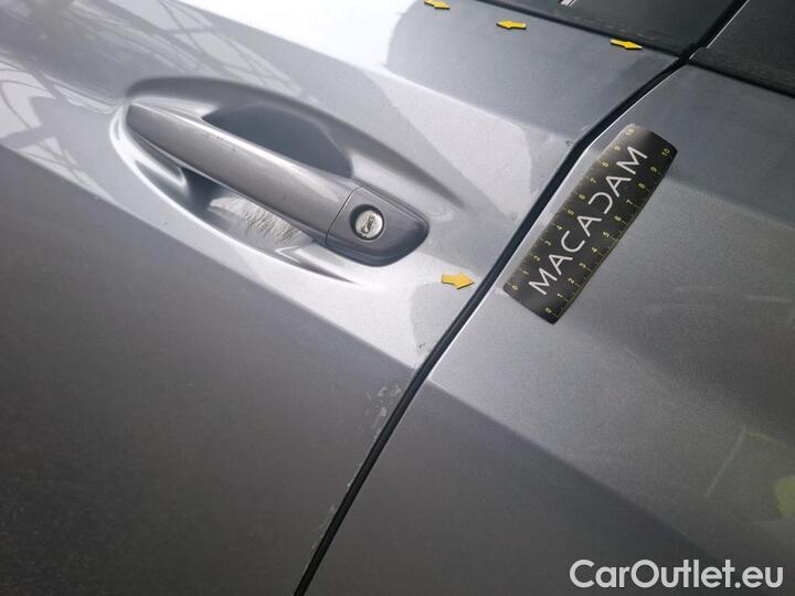 Peugeot  208 1.5 BLUEHDI 100 S&S ACTIVE BUS #47