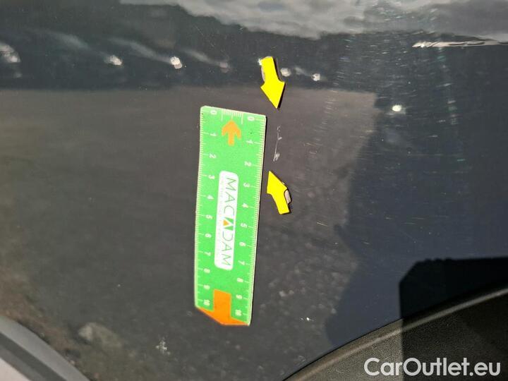 Peugeot  3008 1.5 BLUEHDI 130 S&S ACTIVE #80