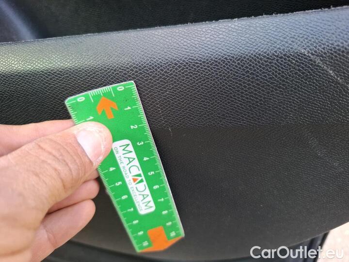 Peugeot  3008 1.5 BLUEHDI 130 S&S ACTIVE #42